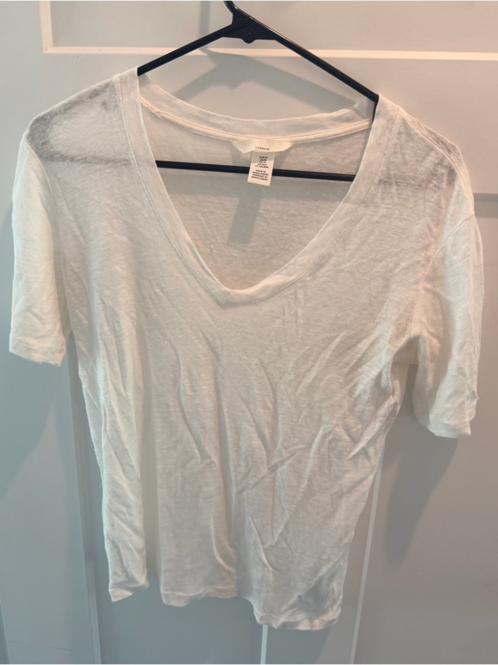 H&M Linen V Neck Tee White XS Lightweight Short Sleeve Basic